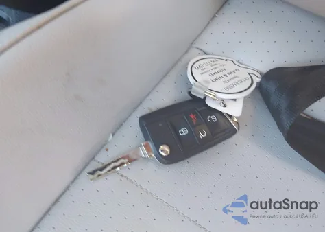 2019 Volkswagen Tiguan 2.0T Se/2.0T Sel/2.0T Sel R-Line/2.0T Sel R-Line Black from USA, damaged, VIN 3VV3B7AX4KM123782